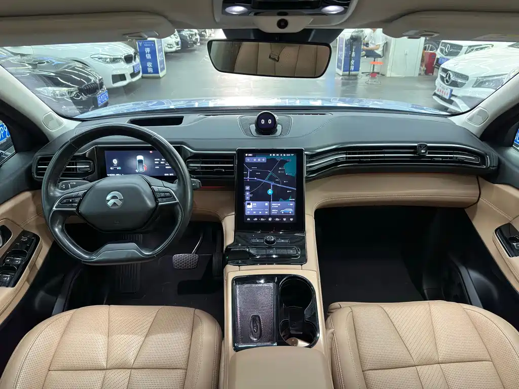NIO ES8 — миниатюра 10