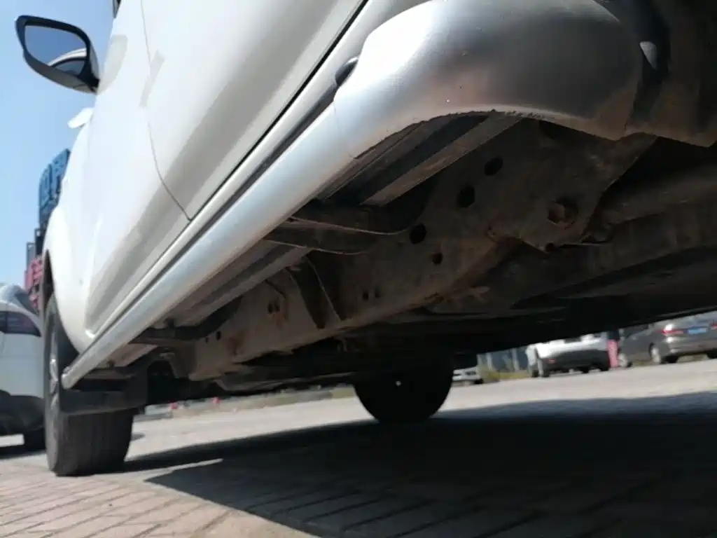 Nissan Terra — миниатюра 22