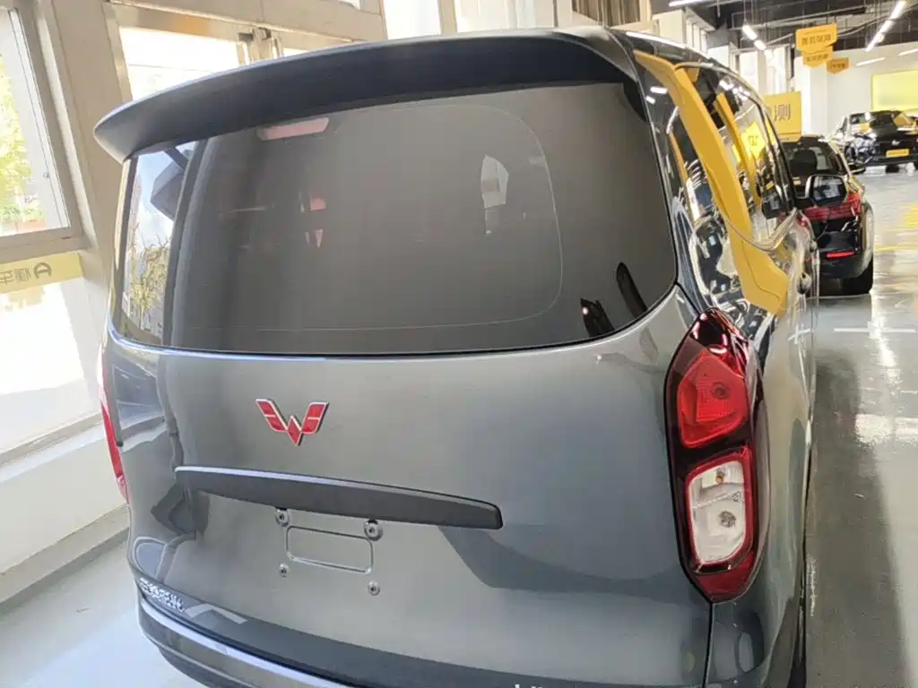 Wuling Hongguang EV — миниатюра 6