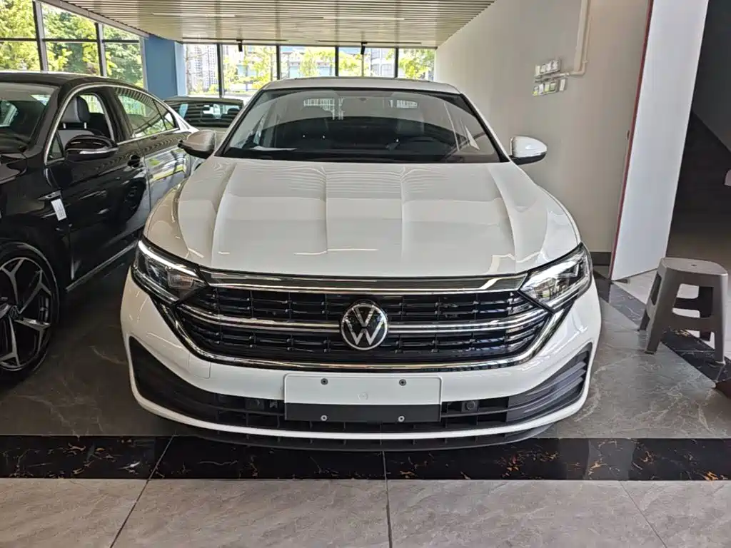 Volkswagen Sagitar — миниатюра 3