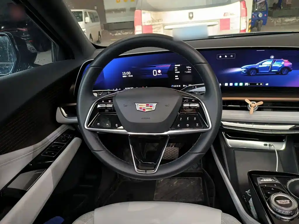 Cadillac GT4 — миниатюра 11