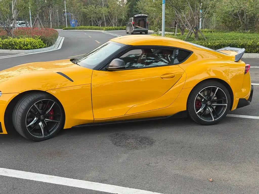 Toyota Supra — миниатюра 18