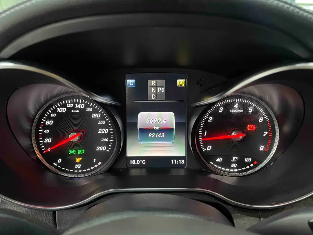 Mercedes-Benz C-Class — миниатюра 6