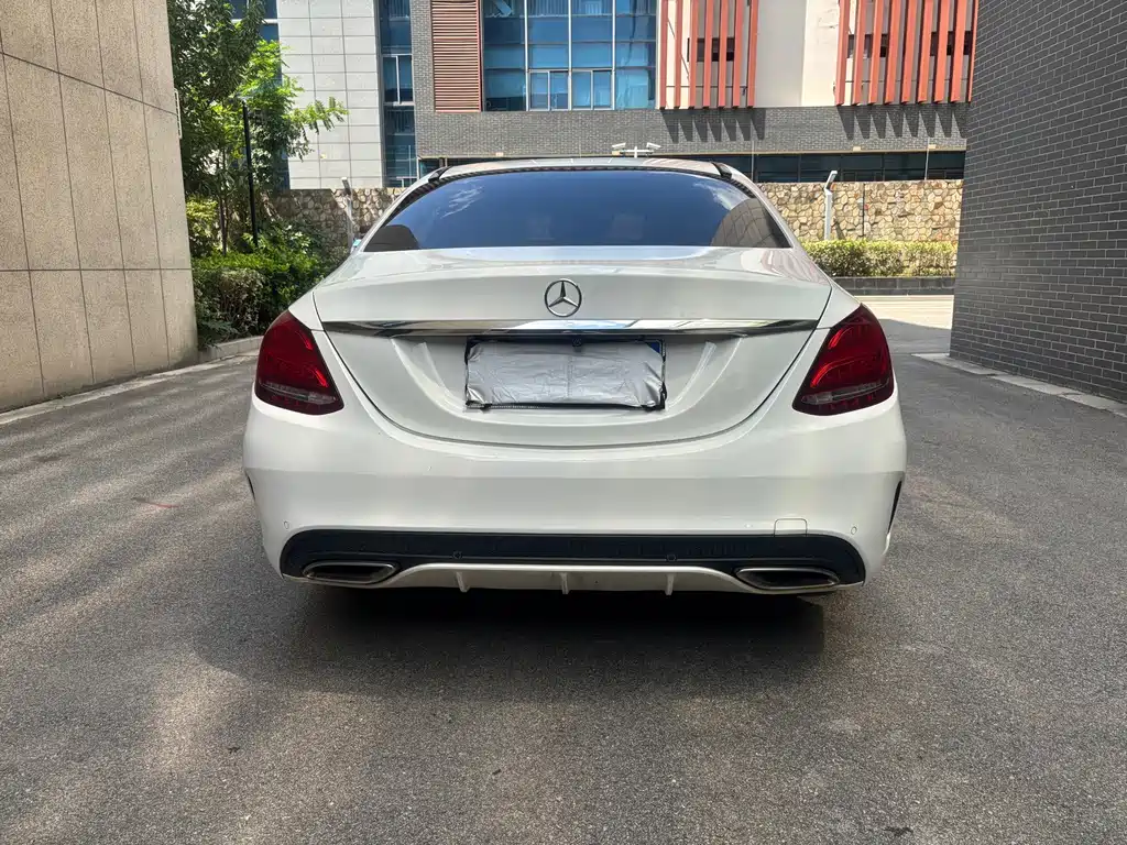 Mercedes-Benz C-Class — миниатюра 19