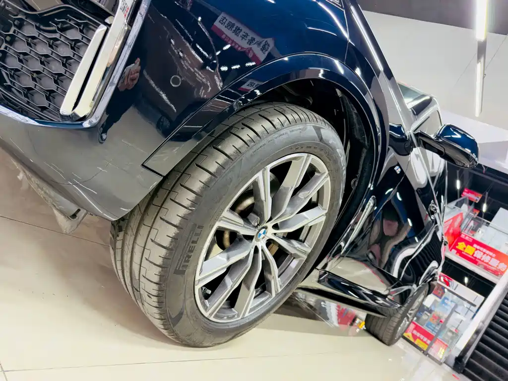 BMW X5 — миниатюра 4
