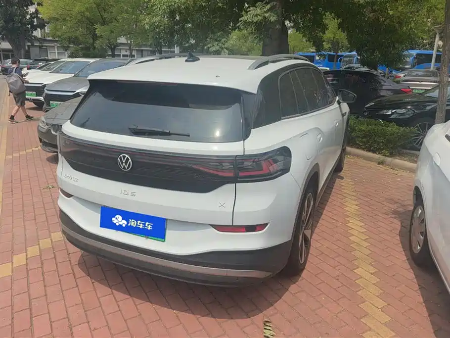Volkswagen ID.6 X 2021 Pro