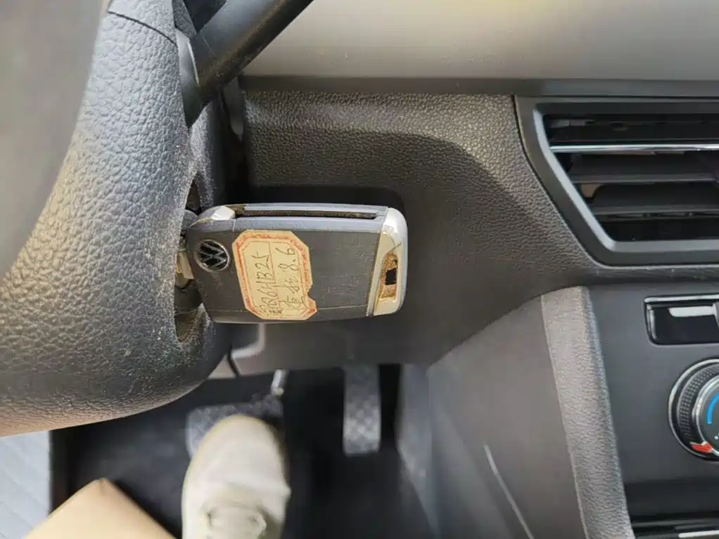 Volkswagen Lavida — миниатюра 9