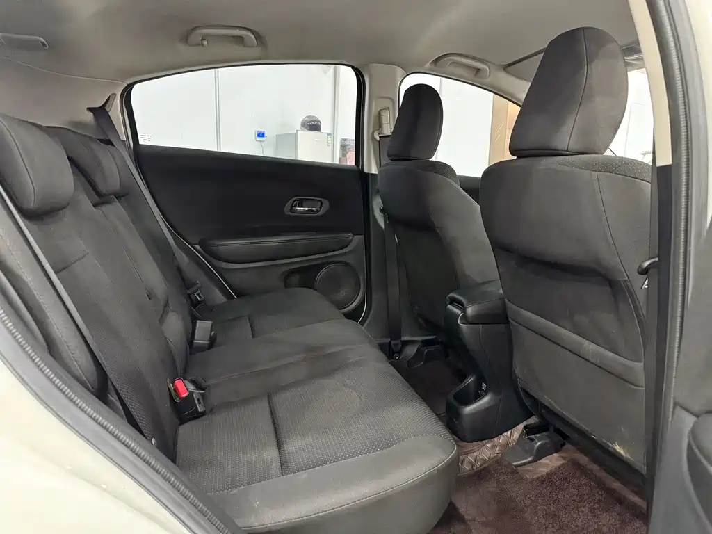 Honda Vezel — миниатюра 8