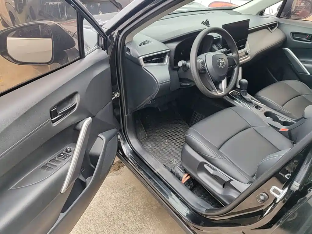 Toyota Frontlander — миниатюра 16