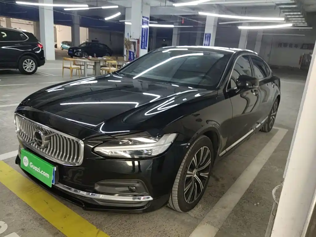 Volvo S90 — миниатюра 2
