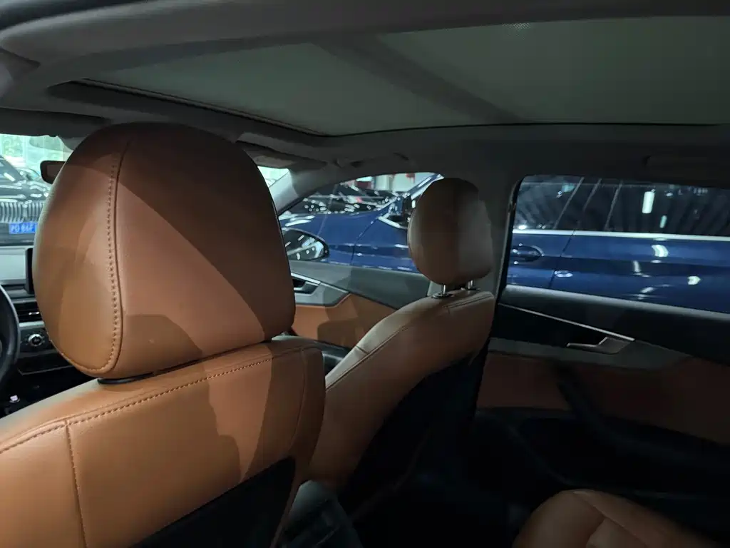 Audi A4L — миниатюра 8