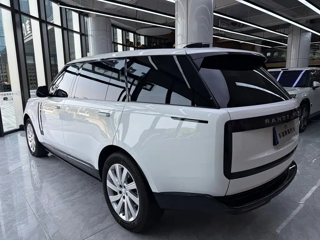 Land Rover Range Rover — миниатюра 20