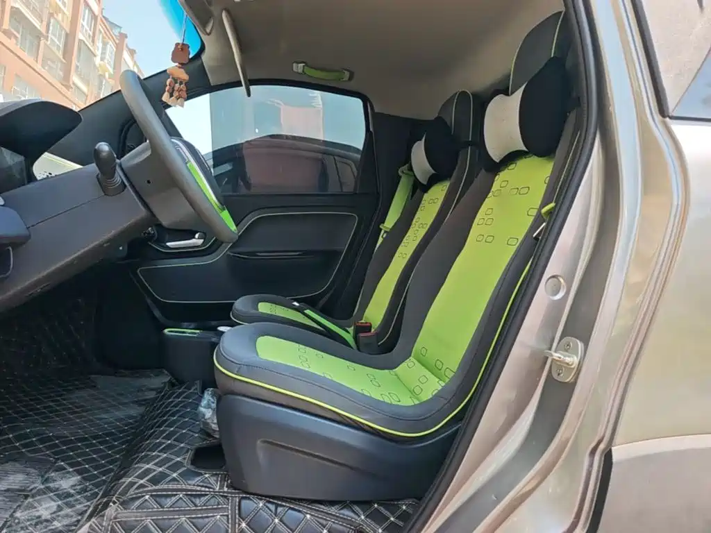 Baojun E100 — миниатюра 15