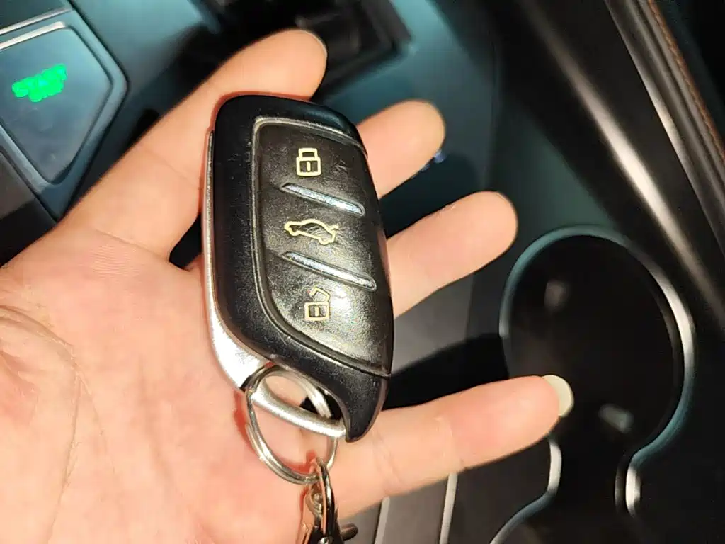 Roewe RX5 — миниатюра 9