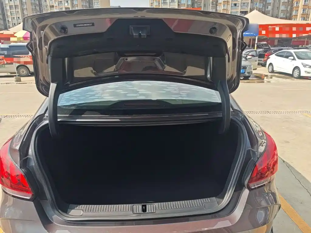 MG MG5 — миниатюра 19