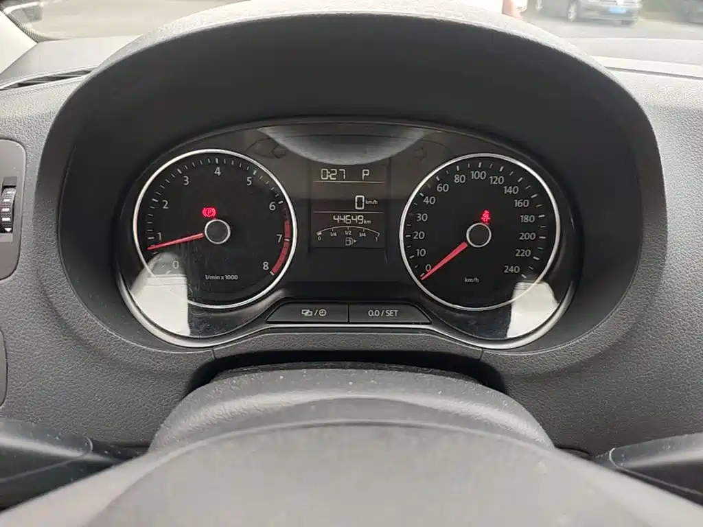 Volkswagen Polo — миниатюра 16