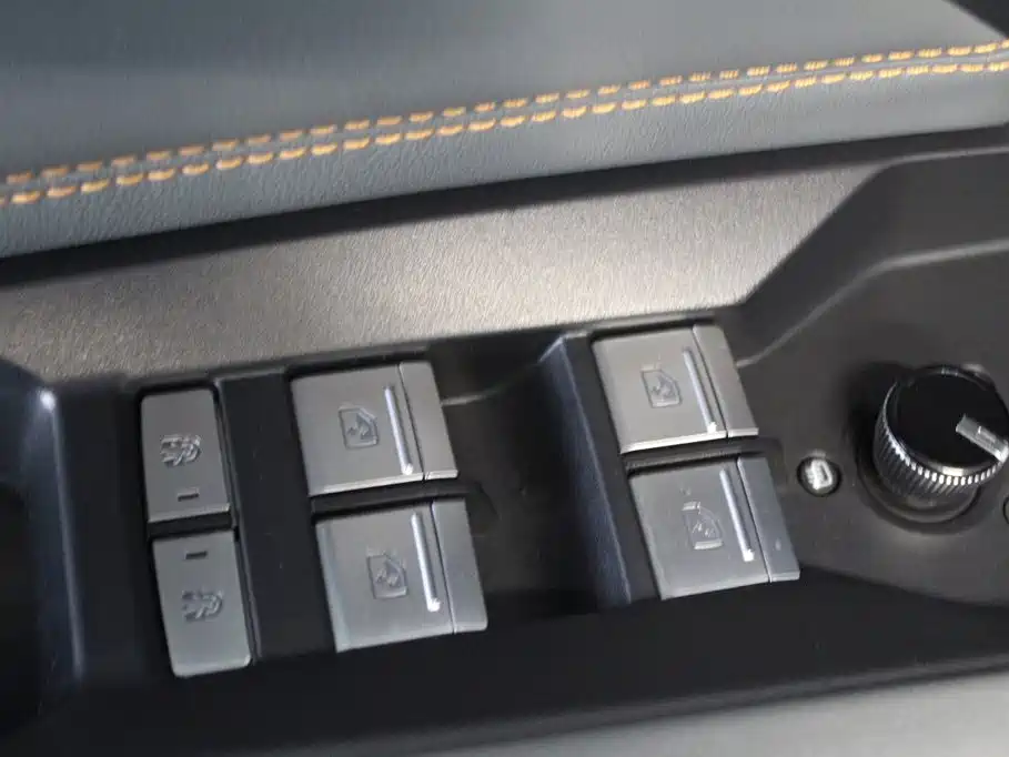 Audi Q4 e-tron — миниатюра 13