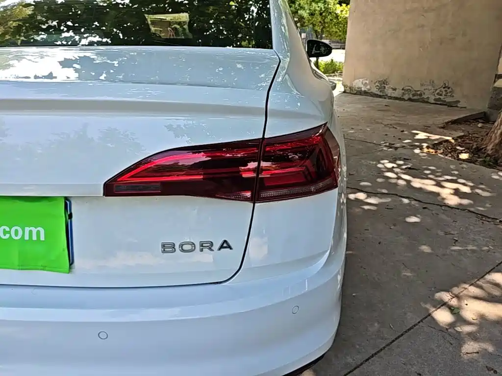 Volkswagen Bora — миниатюра 8