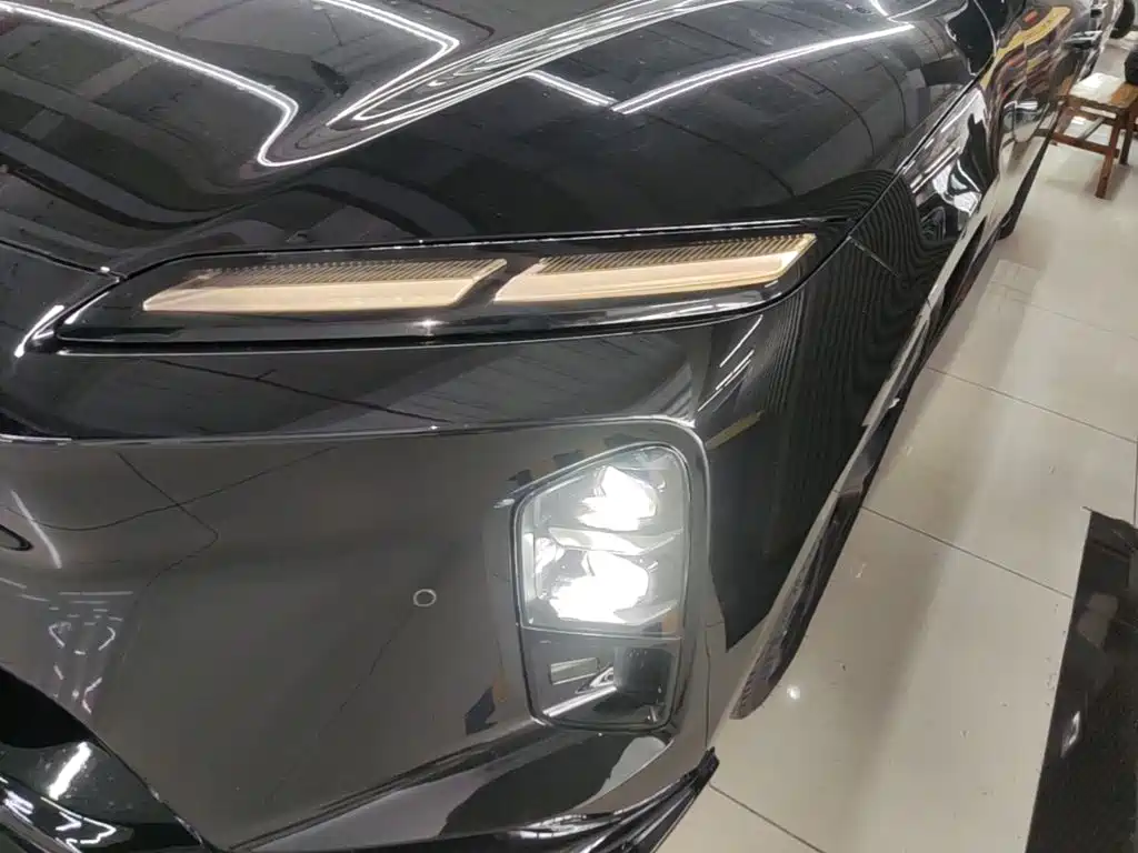 NIO ET5T — миниатюра 24