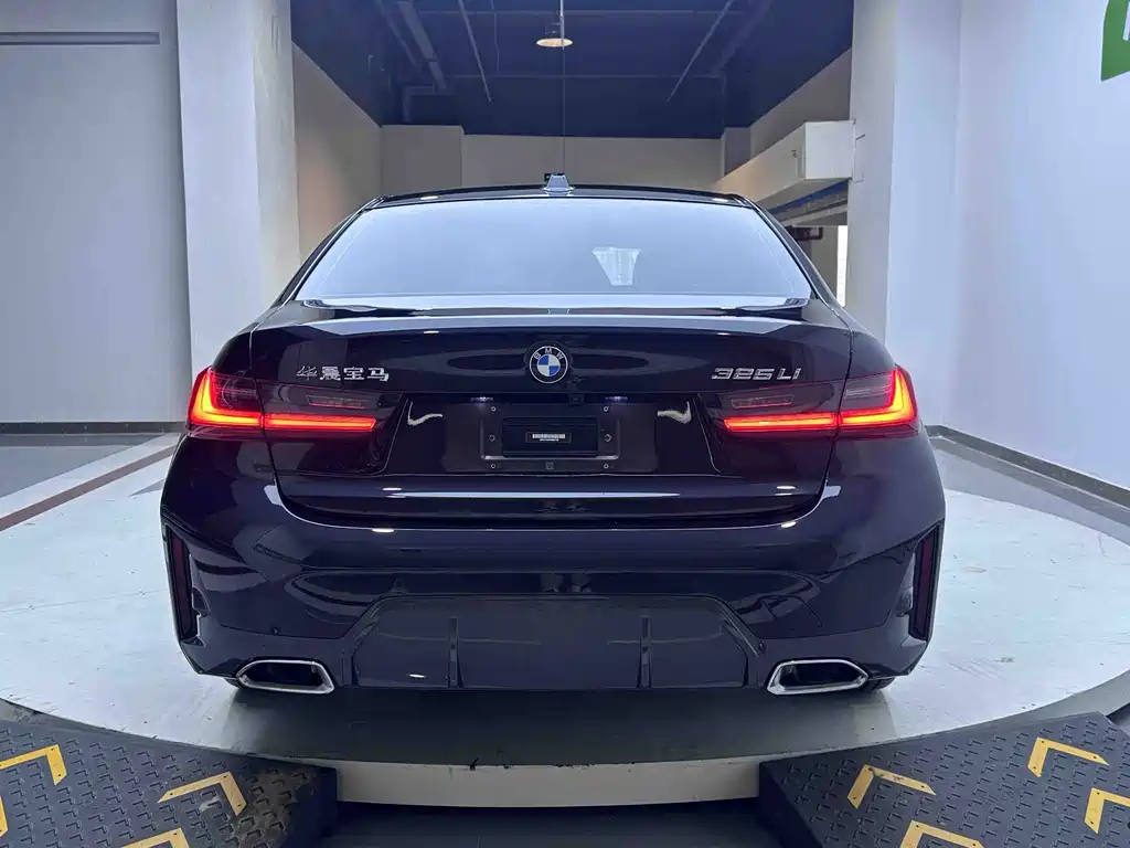 BMW 3 Series — миниатюра 4