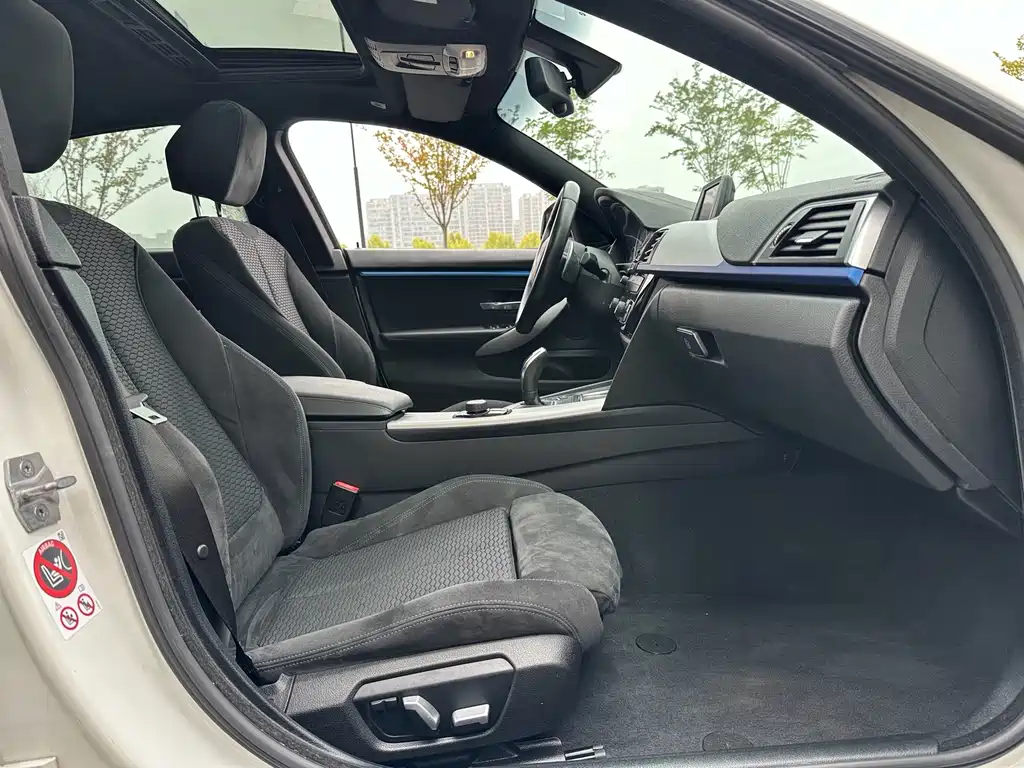 BMW 4 Series — миниатюра 11