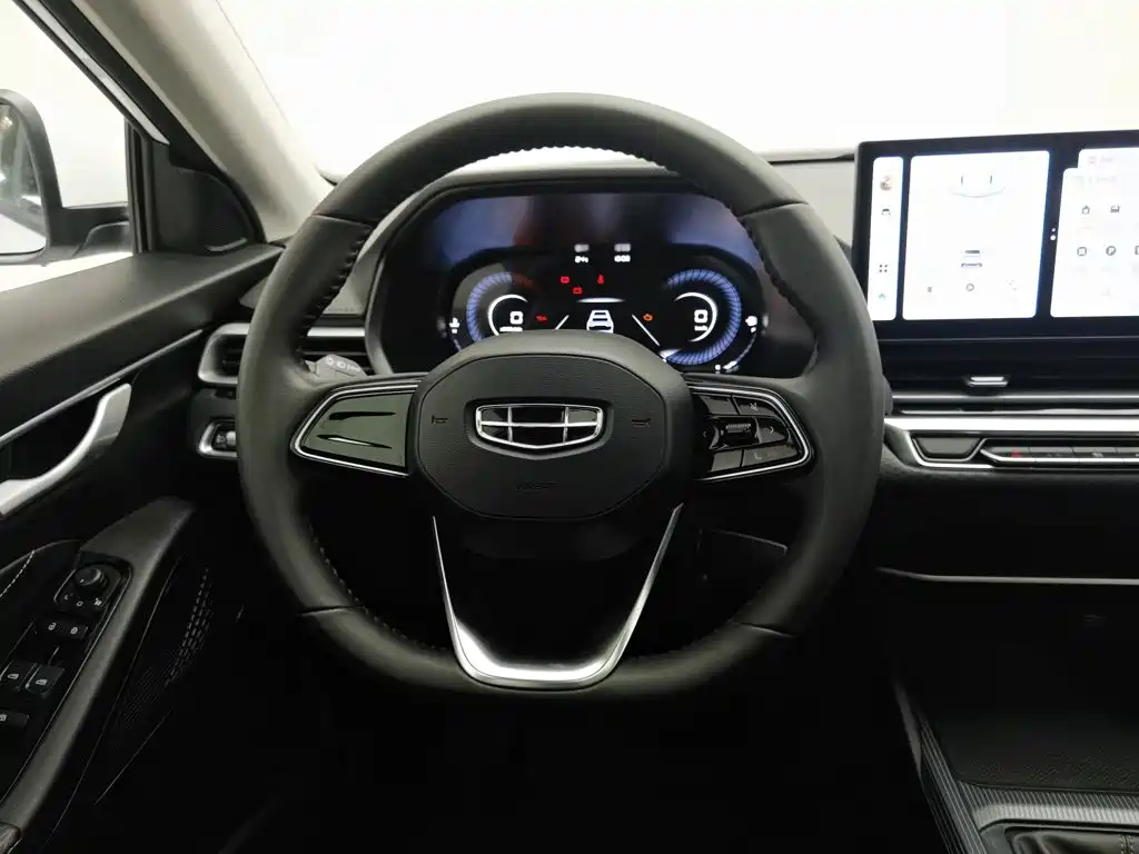 Geely Emgrand — миниатюра 11