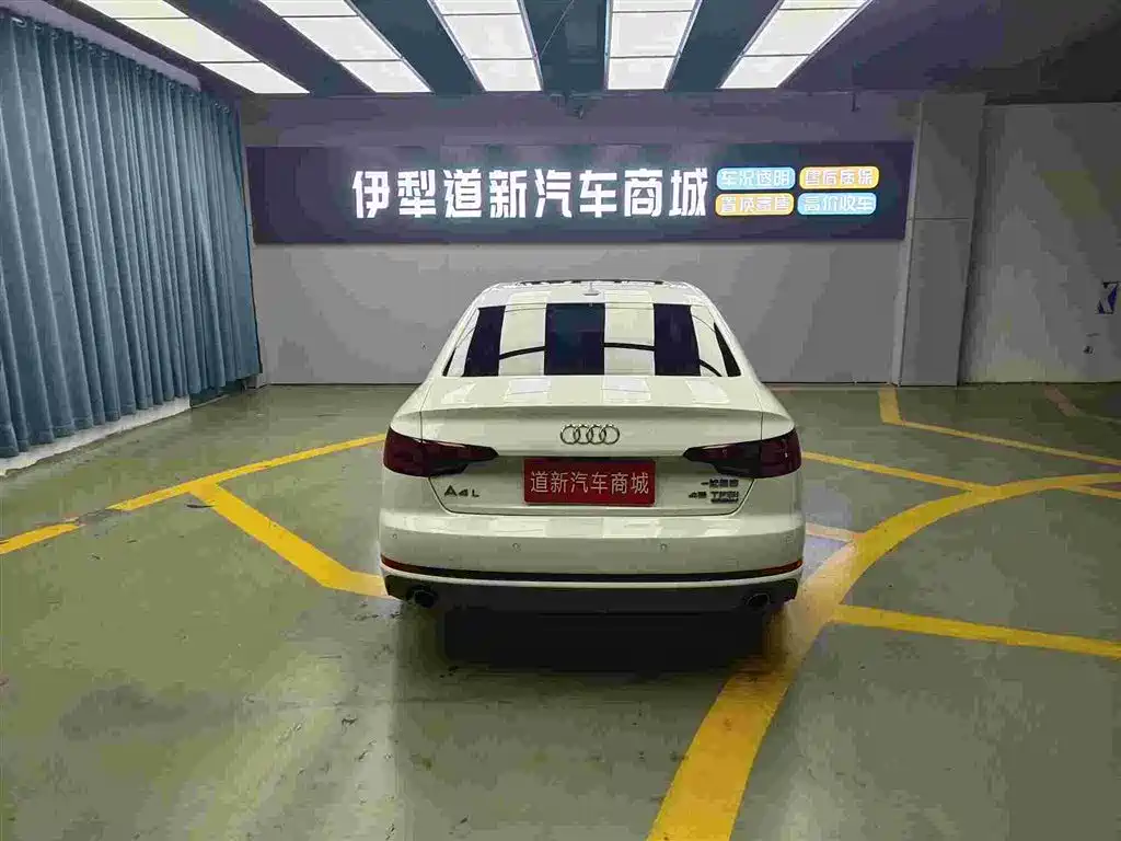Audi A4L 2018 30 45 TFSI quattro Sport