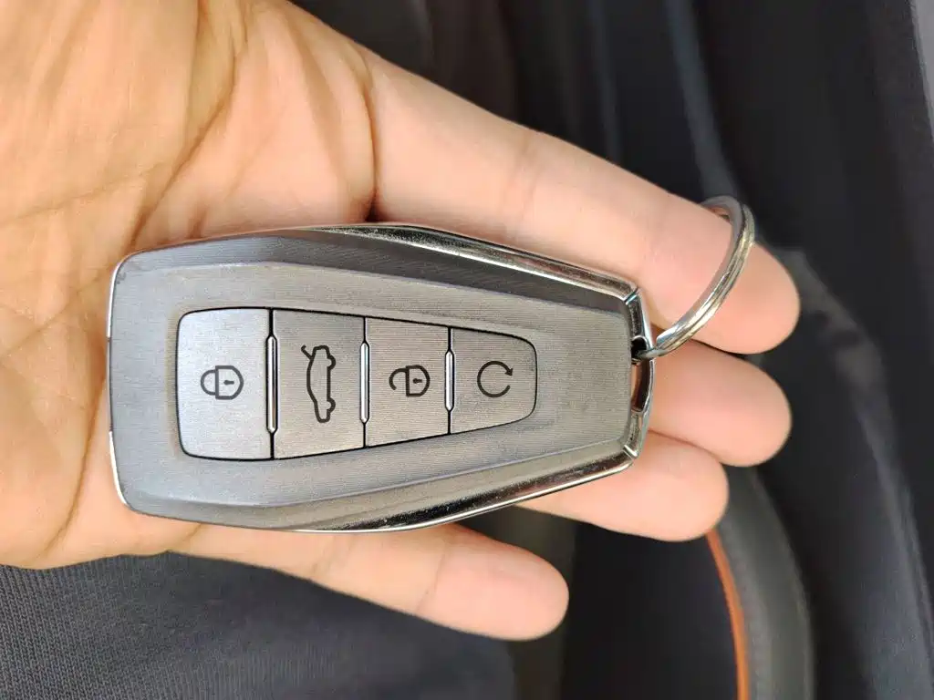 Geely Binyue — миниатюра 9