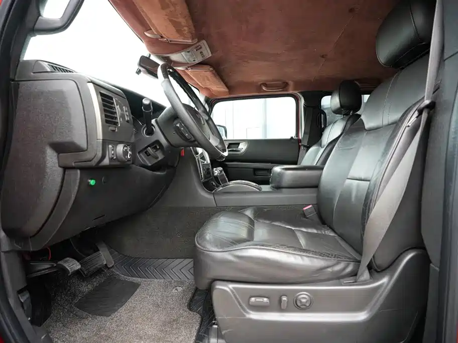 Hummer H2 2008 6.2 AT