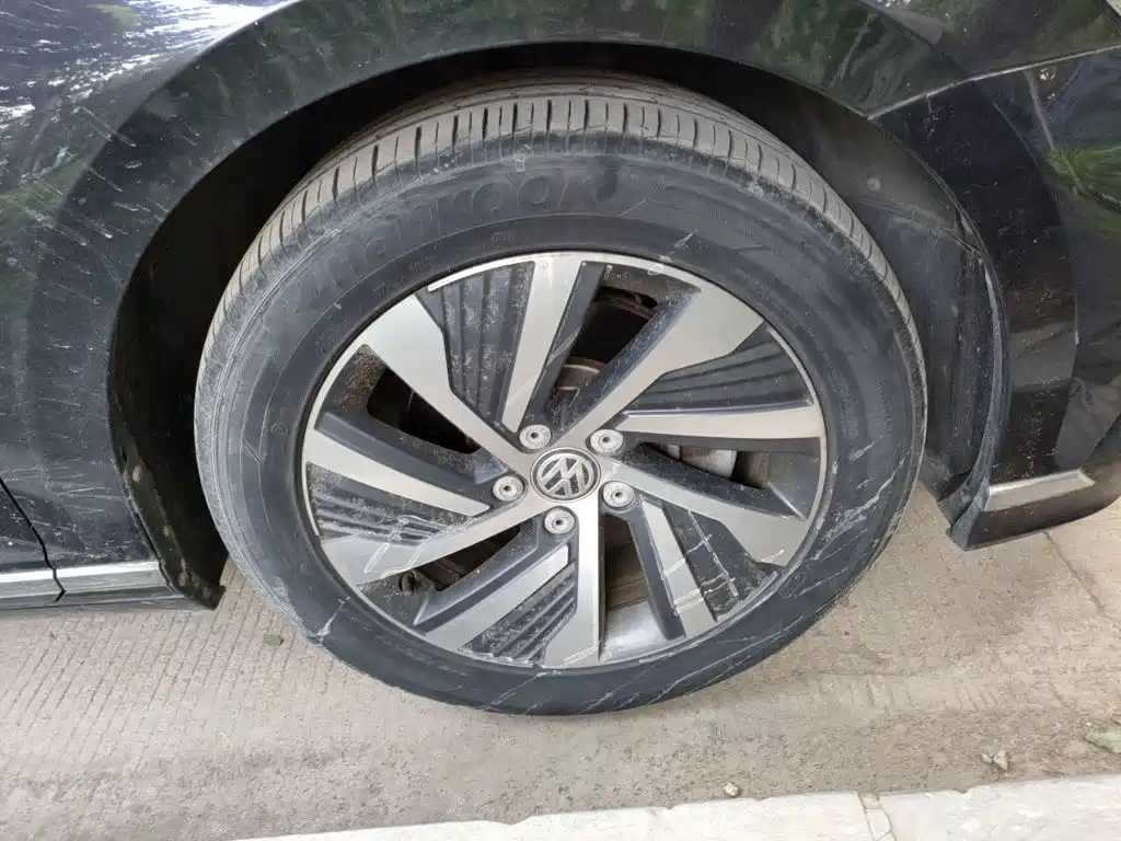 Volkswagen 迈腾 PHEV — миниатюра 8