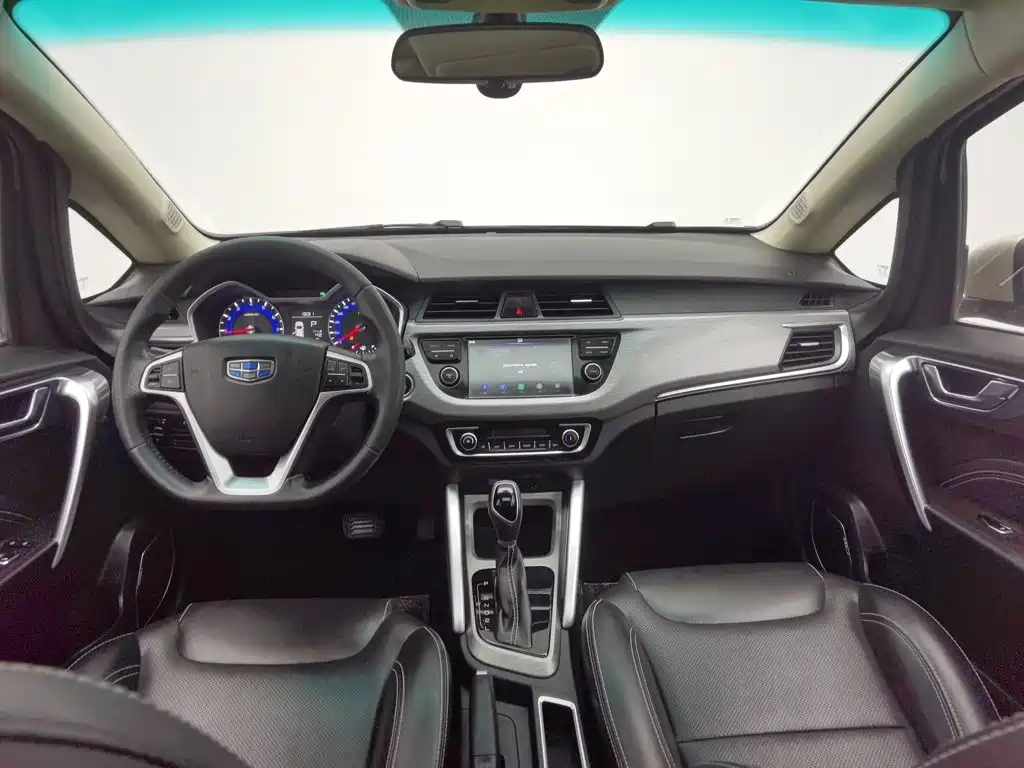 Geely Vision X3 — миниатюра 5