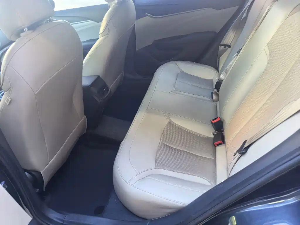 Buick Excelle — миниатюра 5