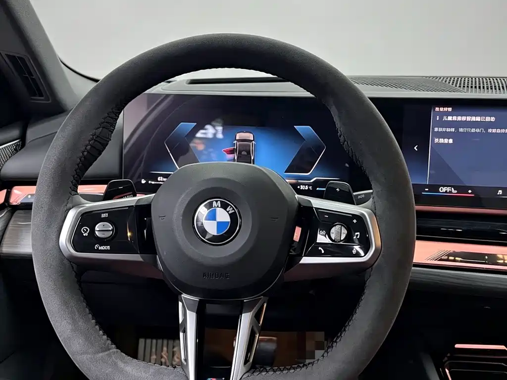 BMW 5 Series — миниатюра 11