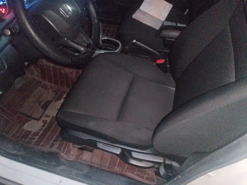 Honda Fit — миниатюра 11