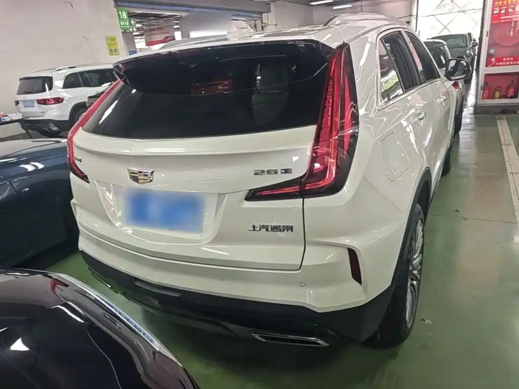 Cadillac XT4 — миниатюра 6