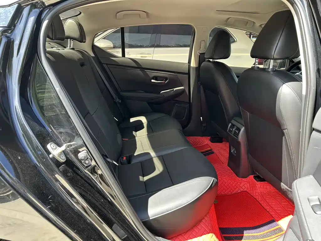 Nissan Sylphy — миниатюра 5