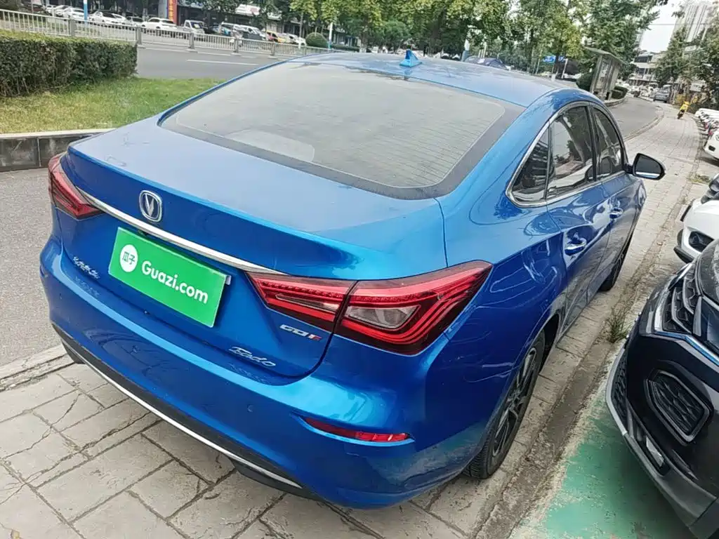 Changan Eado — миниатюра 7