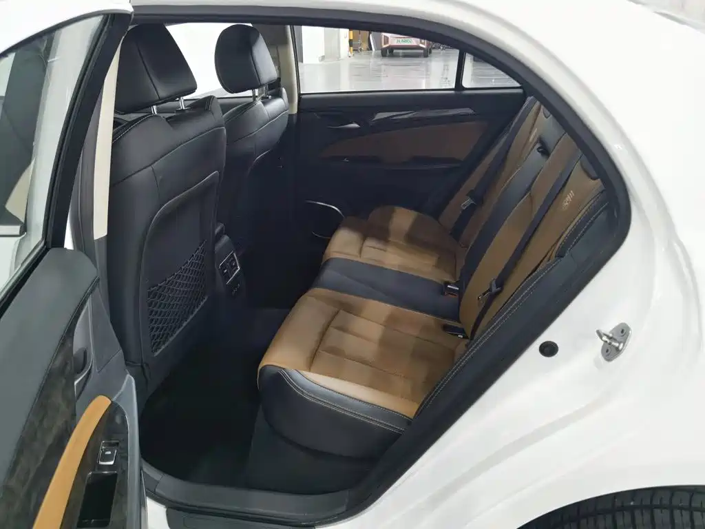 BYD Qin NEV — миниатюра 15