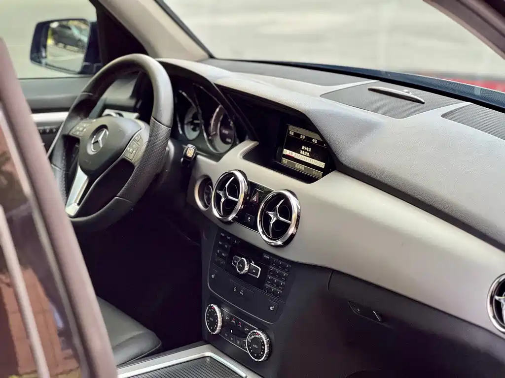 Mercedes-Benz GLK-Class — миниатюра 14