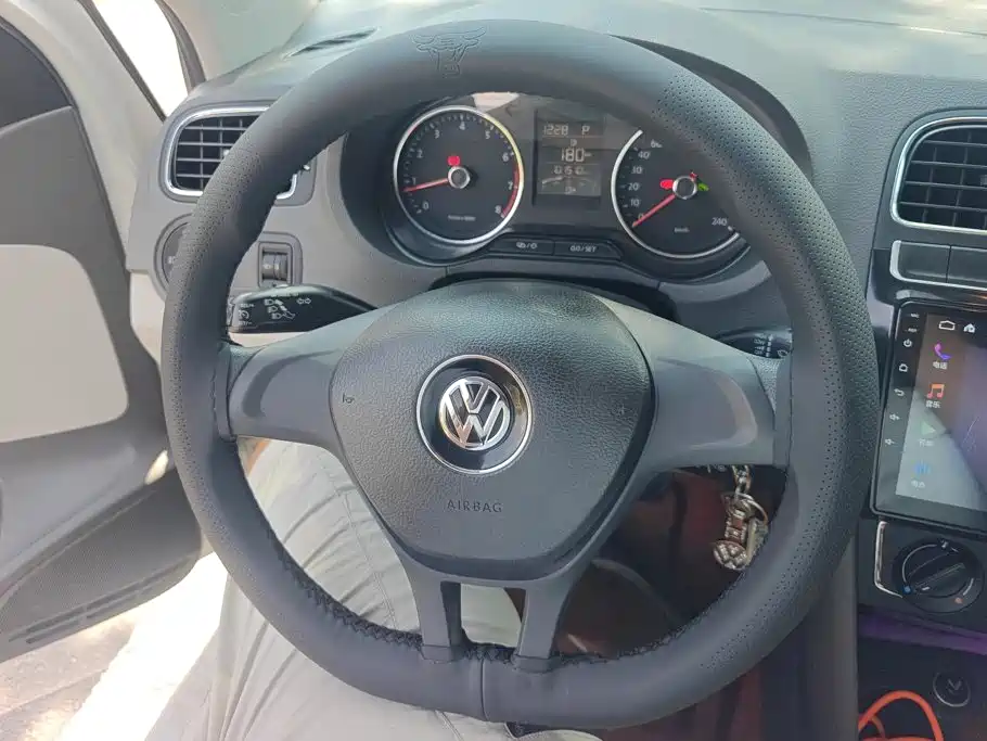Volkswagen Polo — миниатюра 15
