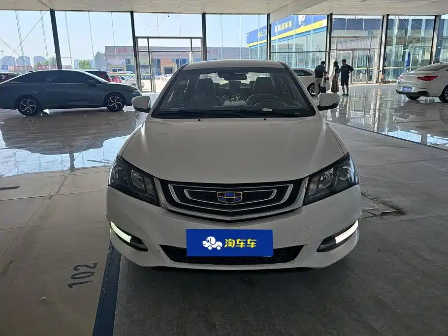 Geely Emgrand — миниатюра 2
