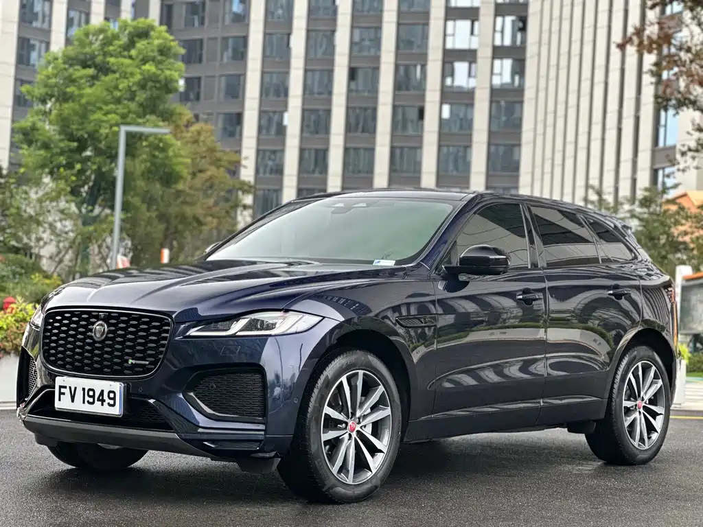 Jaguar F-PACE