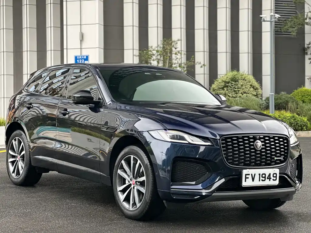 Jaguar F-PACE — миниатюра 3