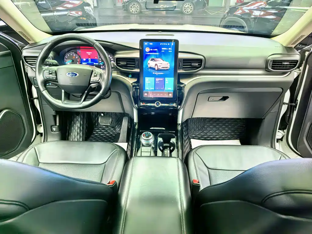 Ford Explorer — миниатюра 5