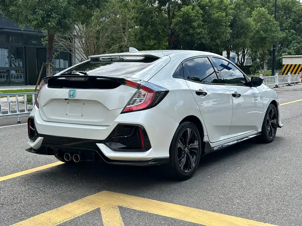 Honda Civic — миниатюра 9