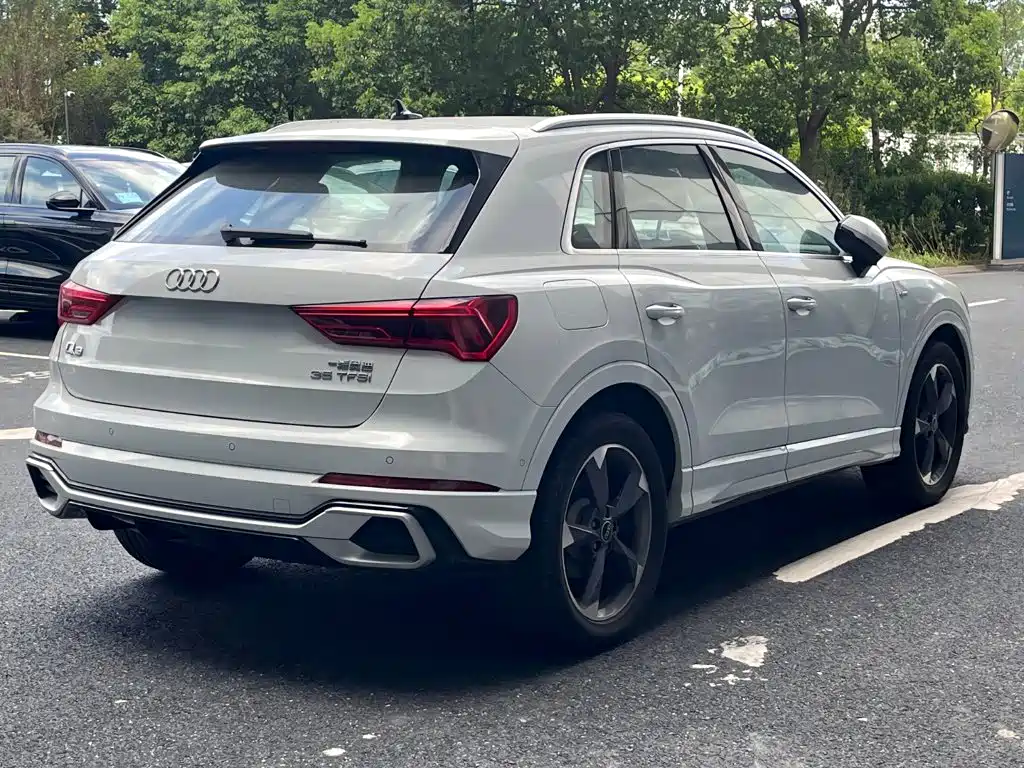 Audi Q3 — миниатюра 5