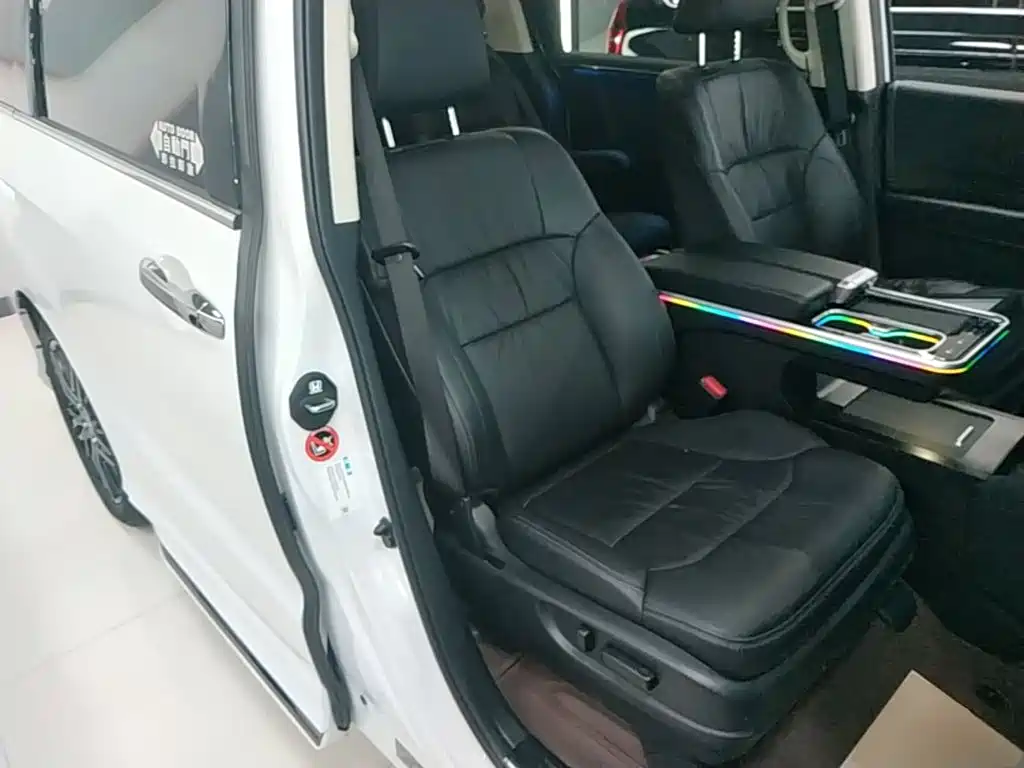 Honda Odyssey — миниатюра 25