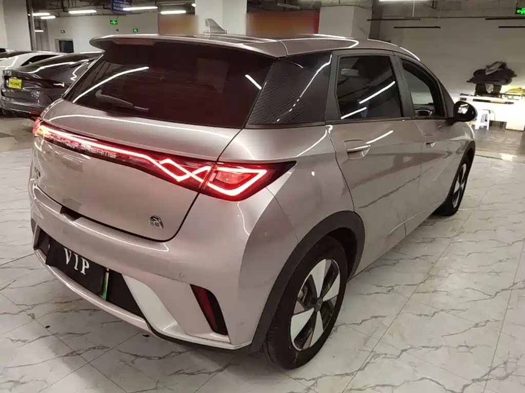 BYD Dolphin — миниатюра 7