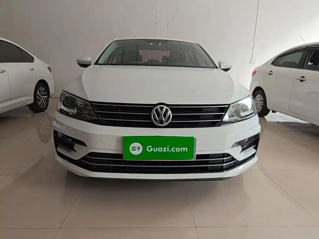 Volkswagen Sagitar — миниатюра 3