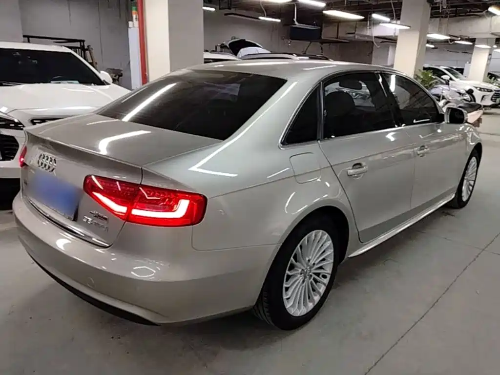 Audi A4L — миниатюра 7